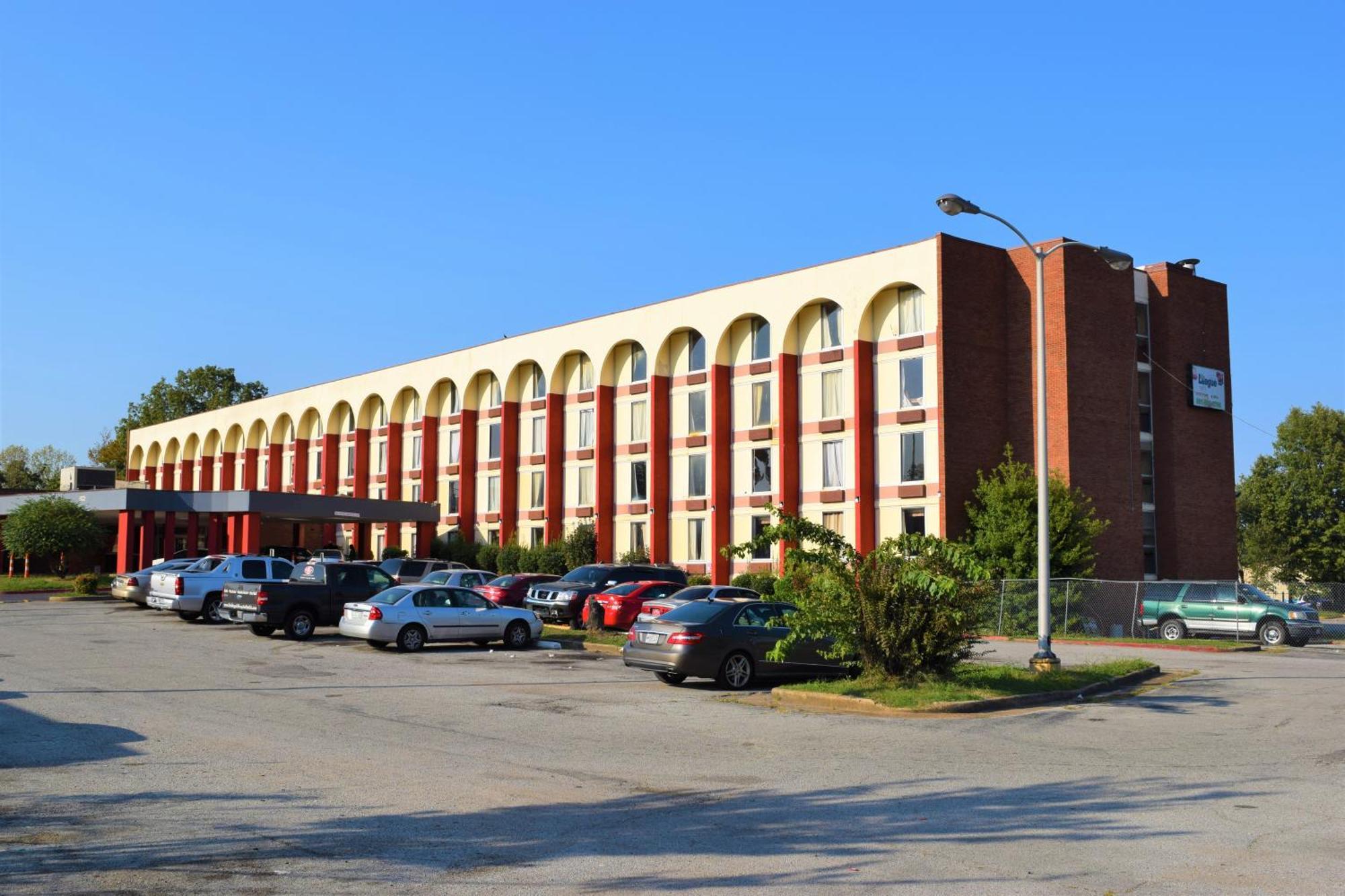 Economy Hotel Memphis Esterno foto
